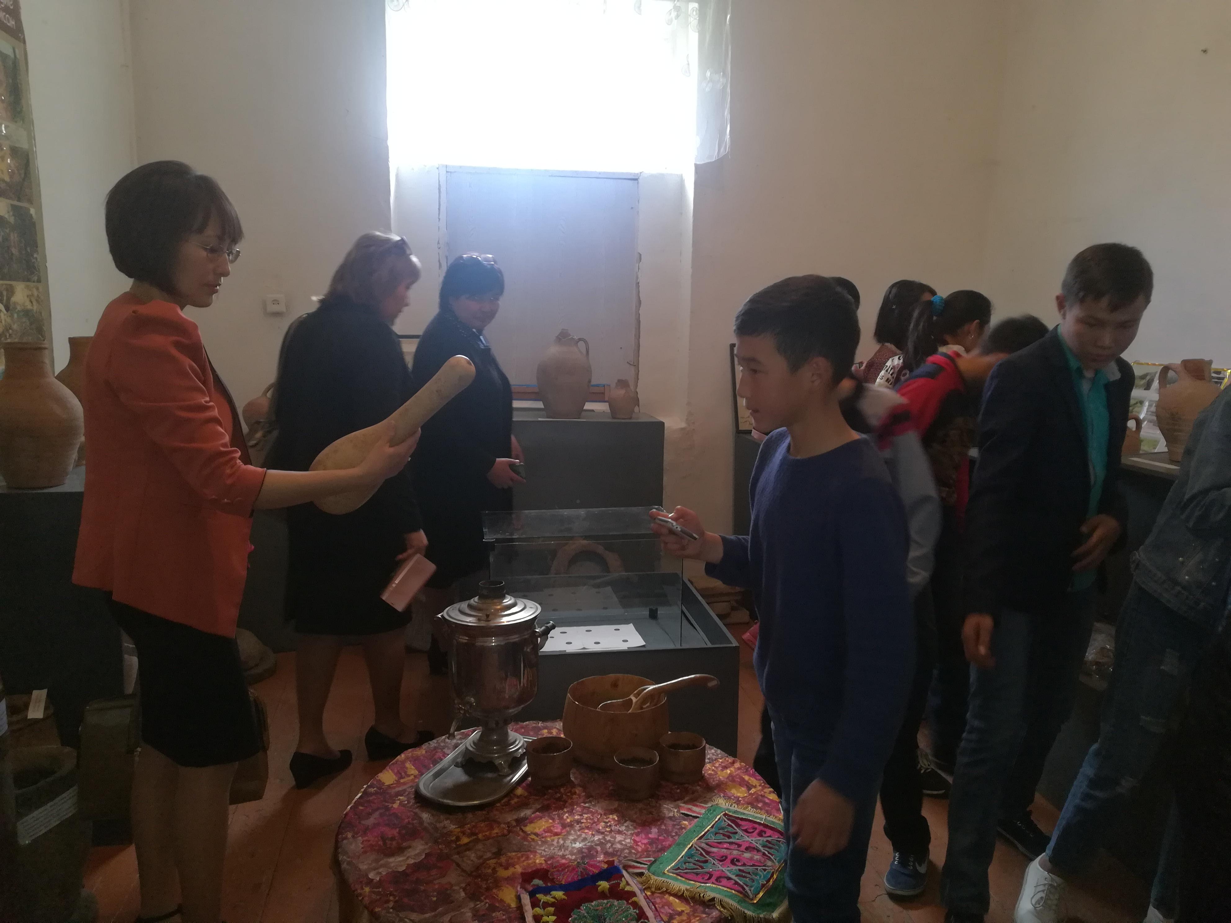 "Болашаққа бағдар:Рухани жаңғыру" бағдарламасы аясында экскурсия сабақтары