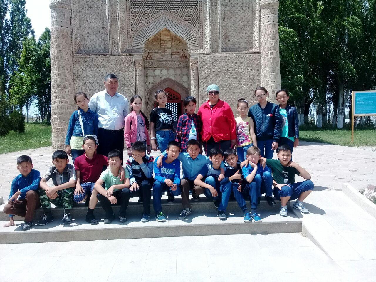 "Болашаққа бағдар:Рухани жаңғыру" бағдарламасы аясында экскурсия сабақтары