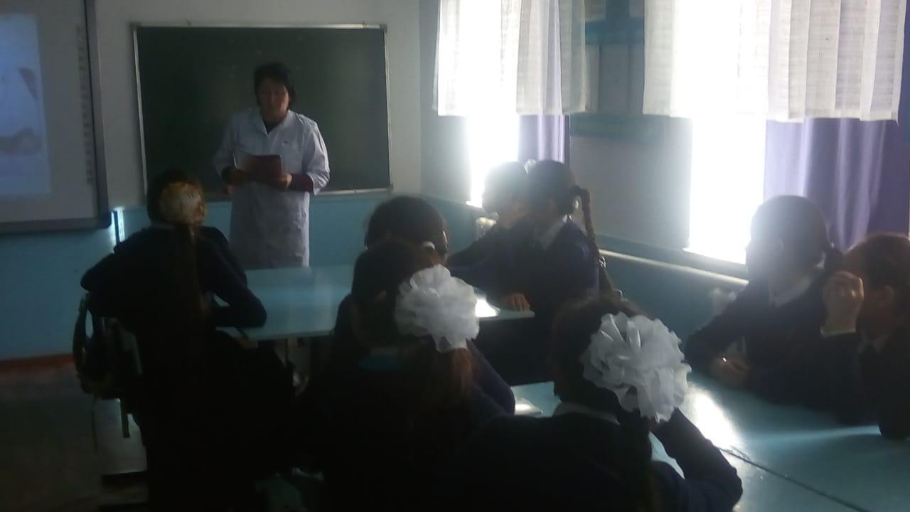 Мектеп асханасы аясында ғы іс-шара "Дәрумендер"